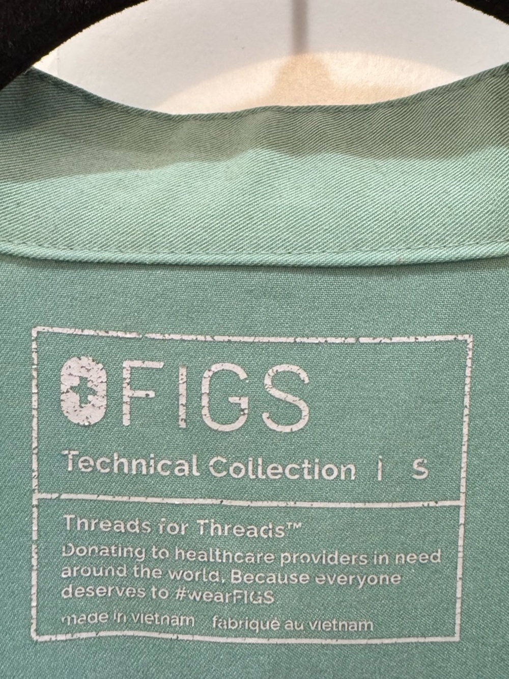 Figs Jade Scrub Set- Small Rafaela Medium Cade Cargo - Picture 5 of 14